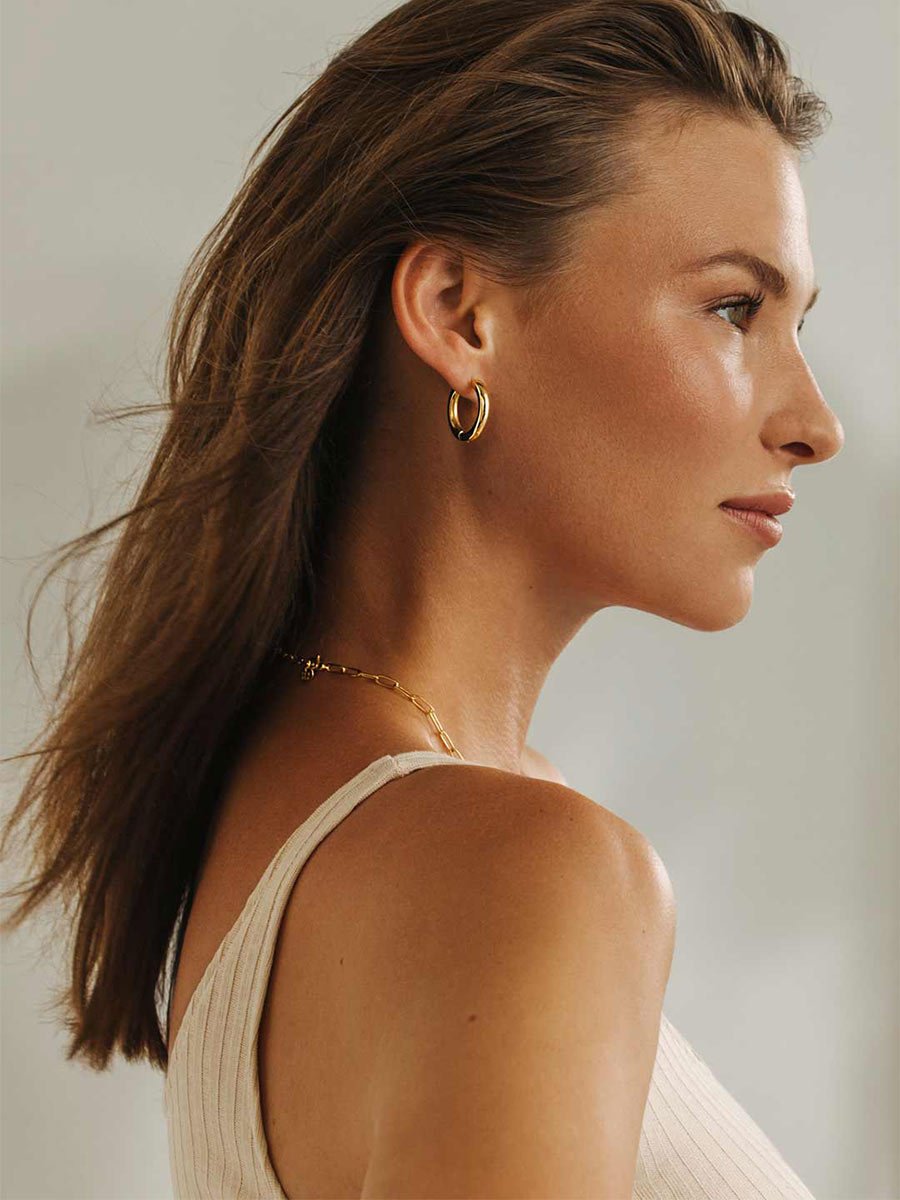 GLOSSY HOOPS Medium Ohrringe Gold-Shopicrush